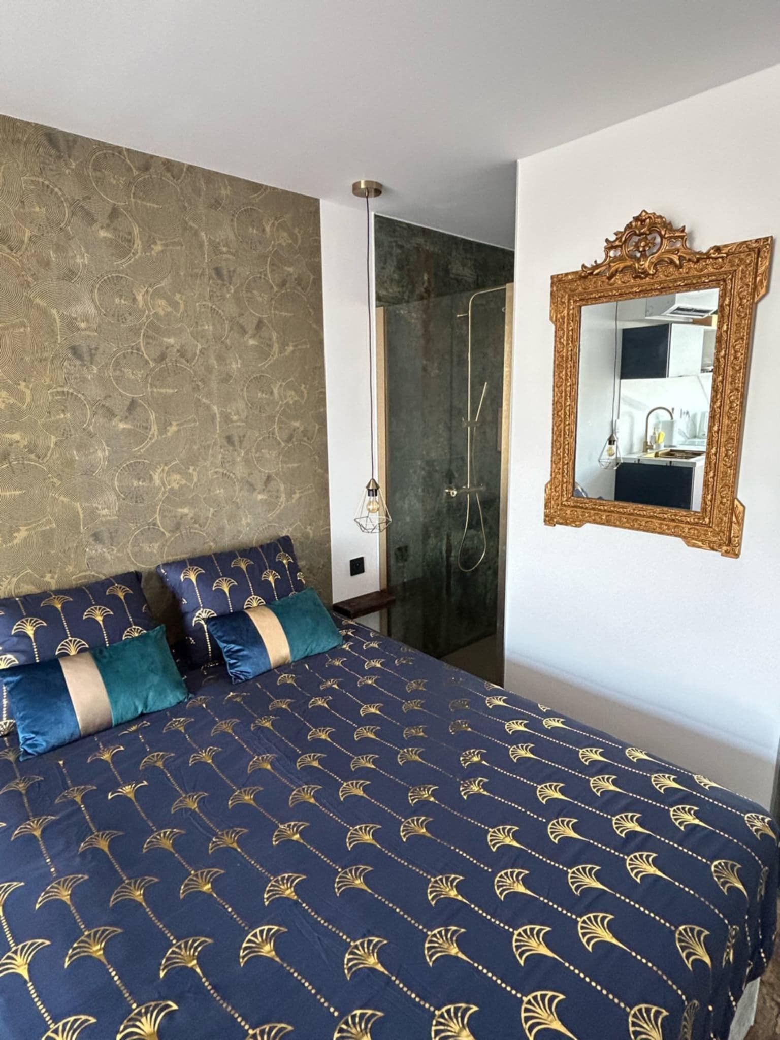 Suite Bath
